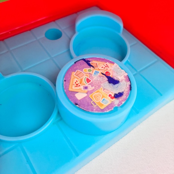 Fisher-Price Little People Friendly School Playset - Picture 10 of 10